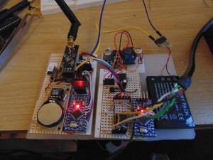 The sensor node which connects to the pressure sensor and relays data back over an nRF24l01-LNA-PA